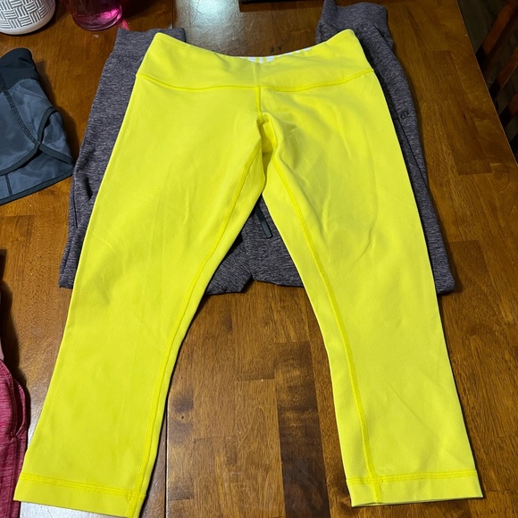 Sold🩸 - Picture 13 of 16